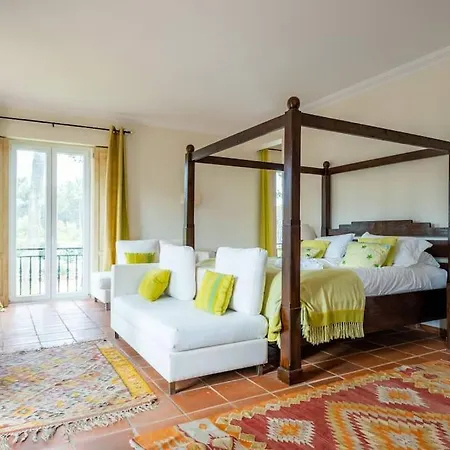 Luxurious Sprawling In Del Rey 빌라