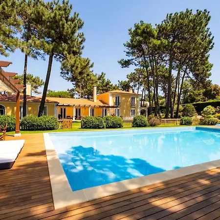 Luxurious Sprawling In Del Rey 빌라 Amoreira (Leiria)