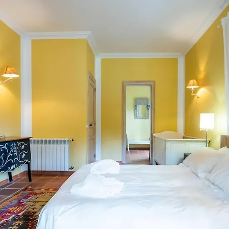 Luxurious Sprawling In Del Rey