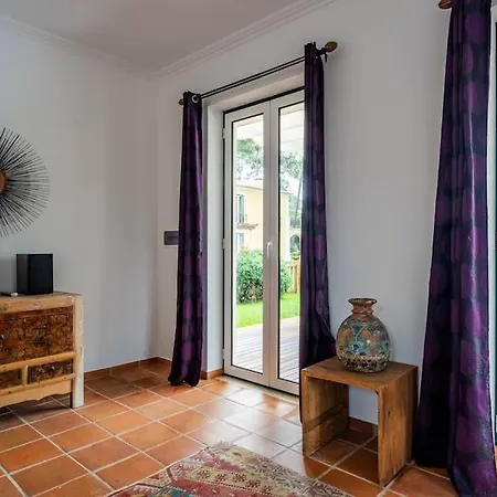 Luxurious Sprawling In Del Rey 빌라 Amoreira (Leiria)