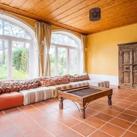 Luxurious Sprawling In Del Rey 빌라 Amoreira (Leiria)