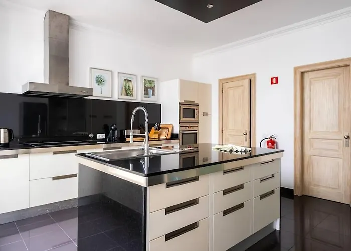 Luxurious Sprawling In Del Rey ヴィラ Amoreira